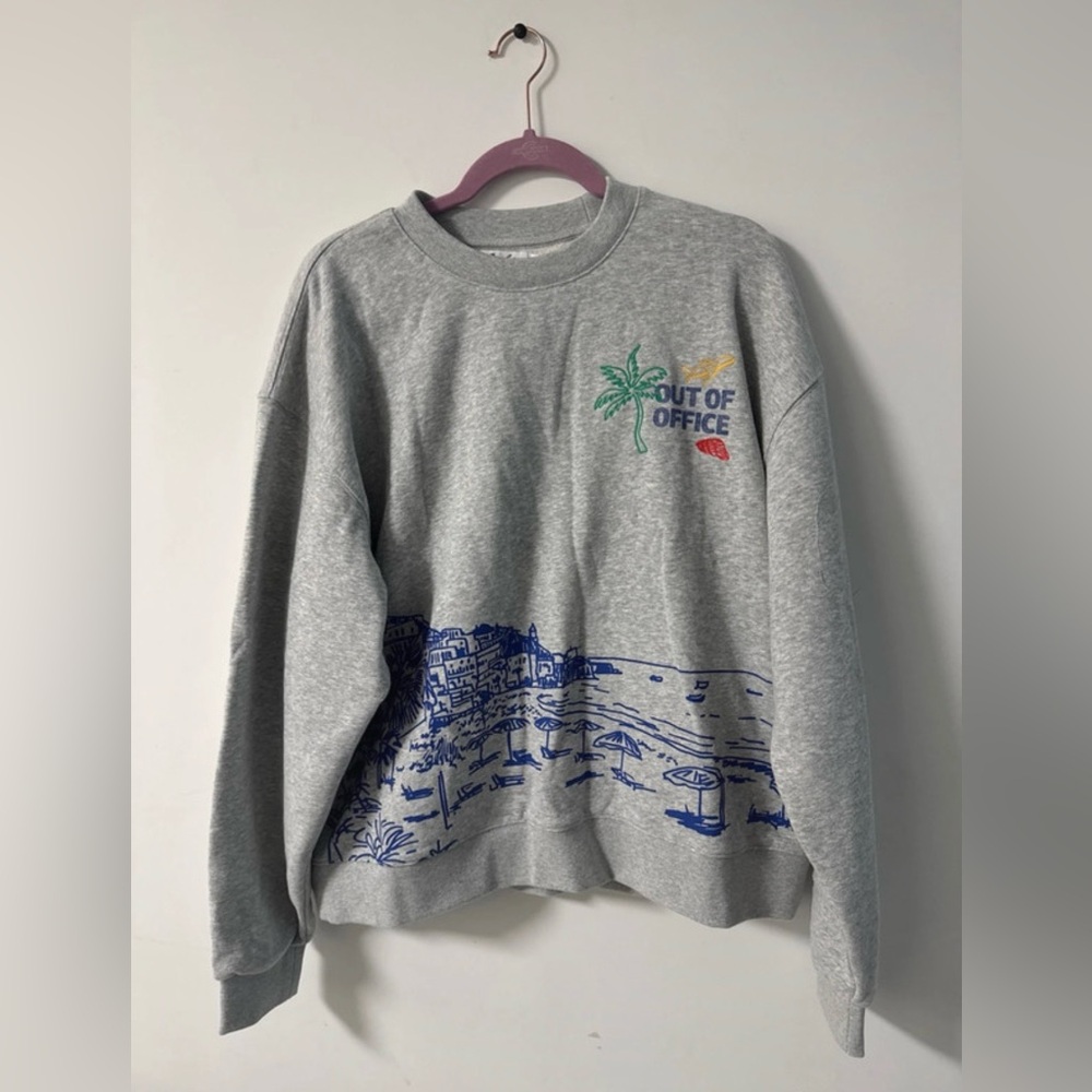 NWOT The Mayfair Group Checked Out Crew and Shorts Set